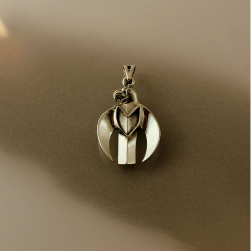 Fehér sólyom medál (nagy)