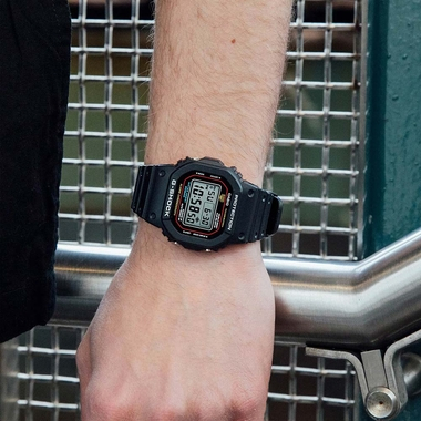 Casio G-SHOCK DW-5600RL-1ER férfi karóra